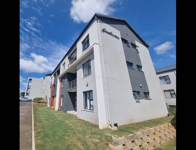 2 BEDROOM APARTMENT FOR SALE IN HAYFIELDS